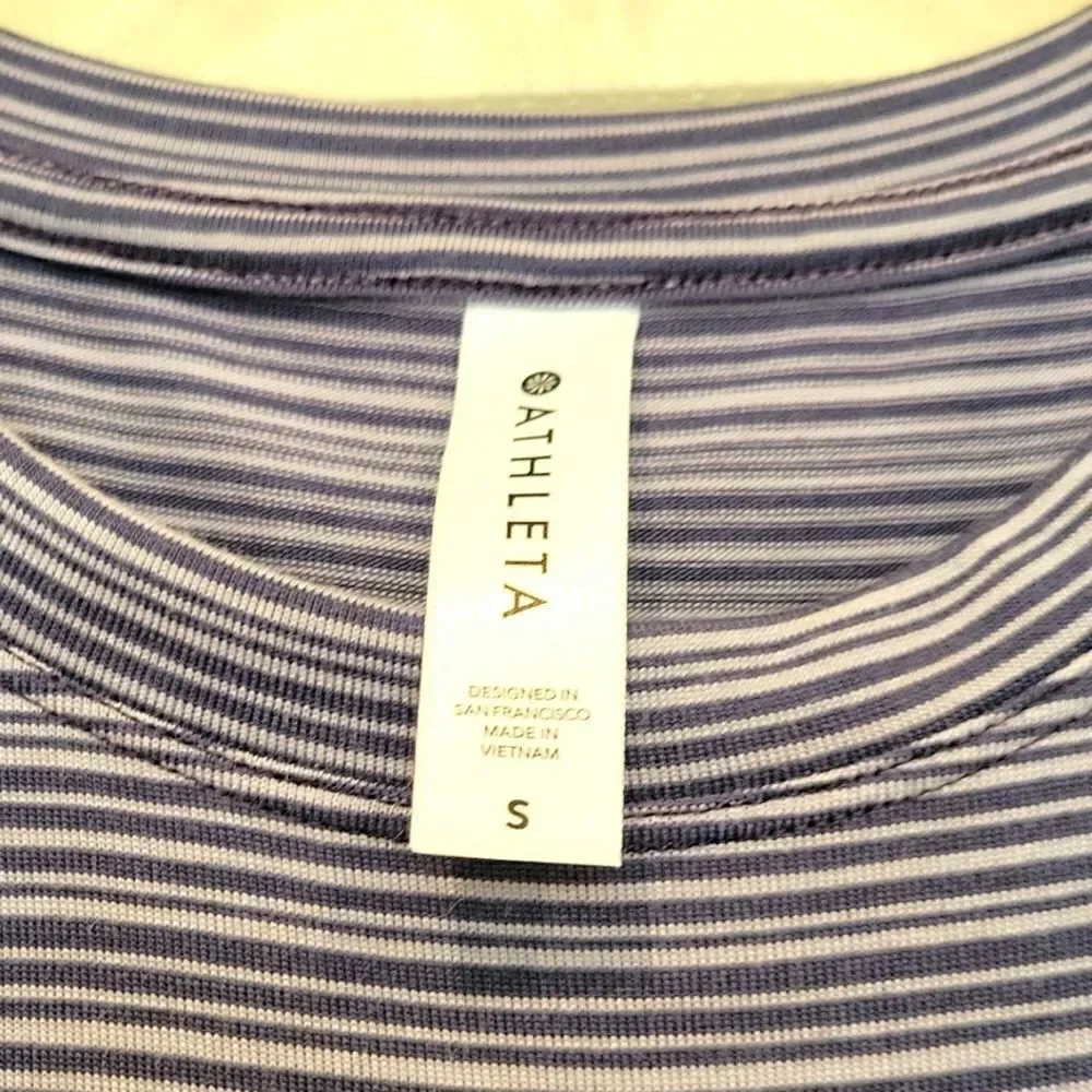 Athleta Sleeveless Top Size S - Picture 3 of 5